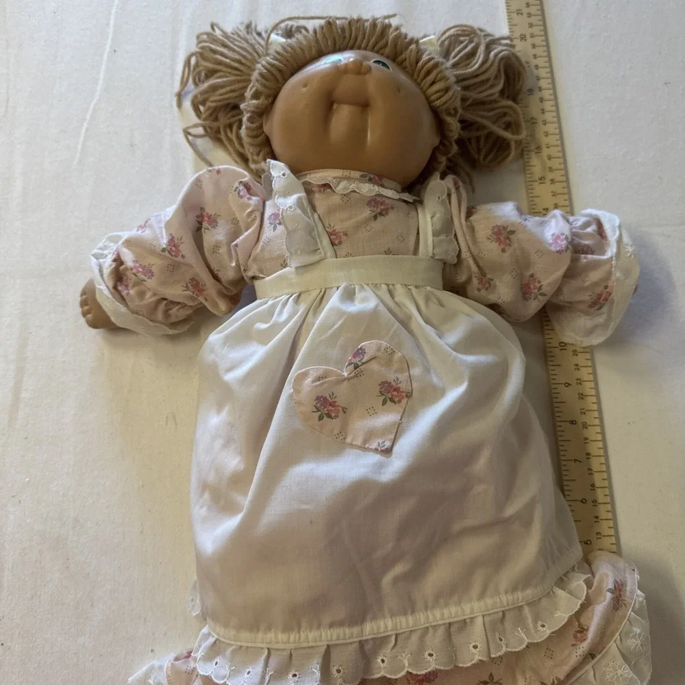 Authentic Cabbage Patch Kid Blonde Hair‎ Green Eyes Doll 1983 Black Signature KT